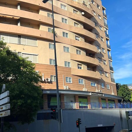 Piso De 3 Dormitorios Con Garaje Jerez de la Frontera Luaran gambar