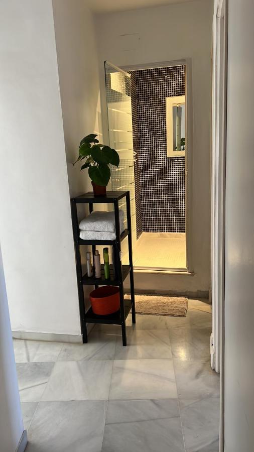 Piso De 3 Dormitorios Con Garaje Jerez de la Frontera Luaran gambar
