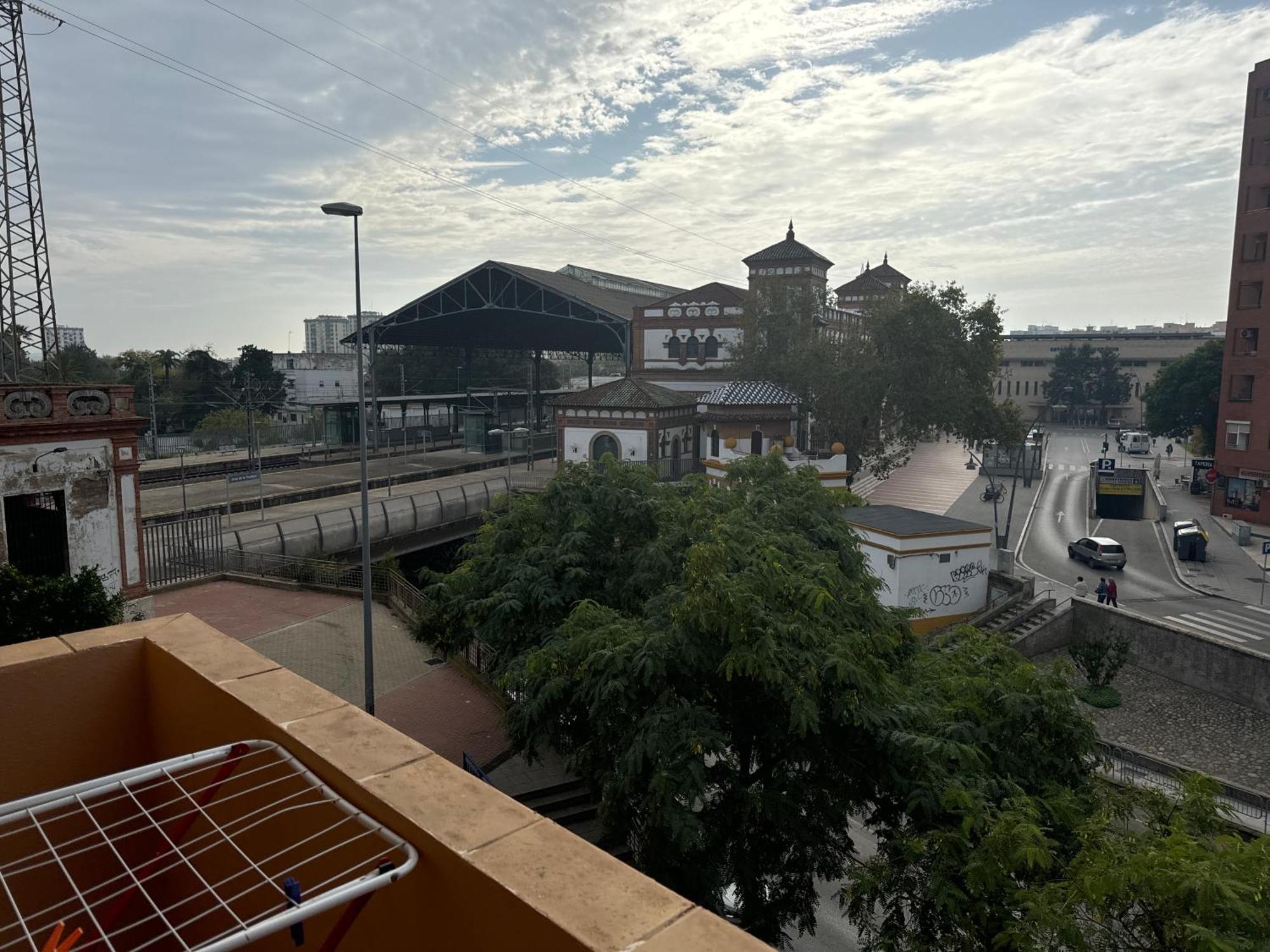 Piso De 3 Dormitorios Con Garaje Jerez de la Frontera Luaran gambar